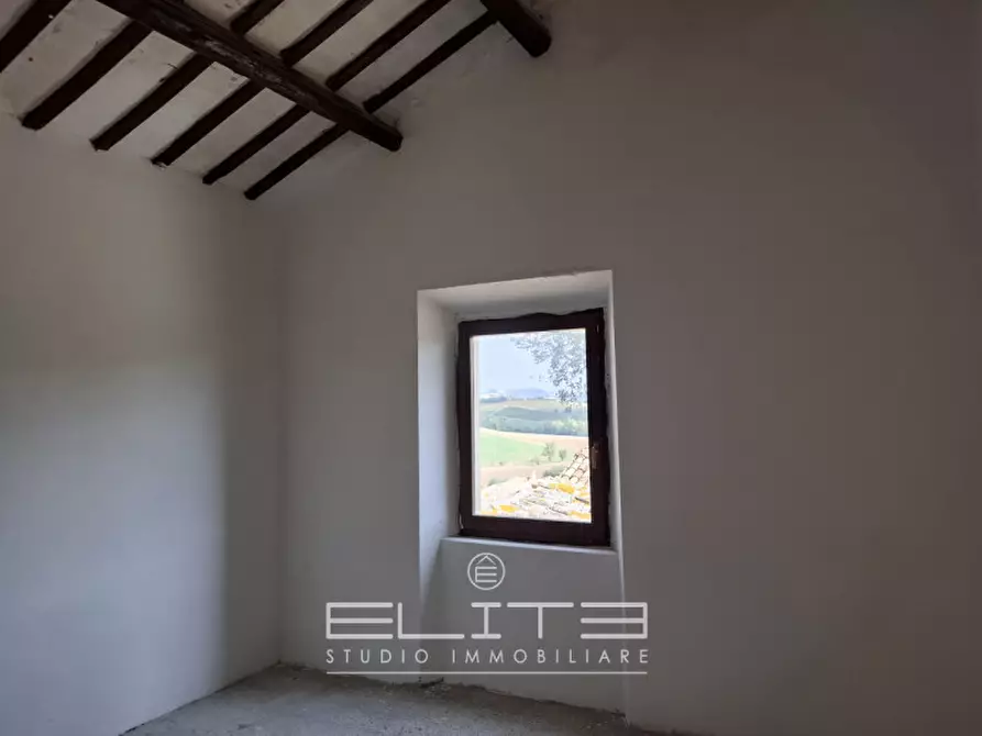 Immagine 18 di Casa indipendente in vendita  a Recanati