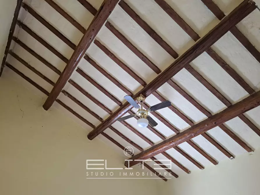 Immagine 19 di Casa indipendente in vendita  a Recanati