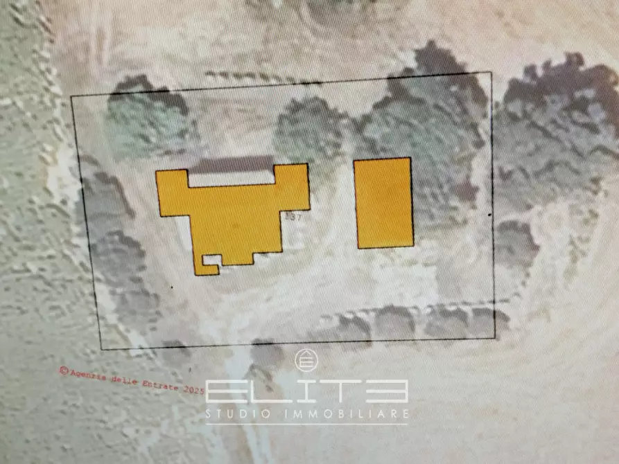 Immagine 26 di Casa indipendente in vendita  a Recanati