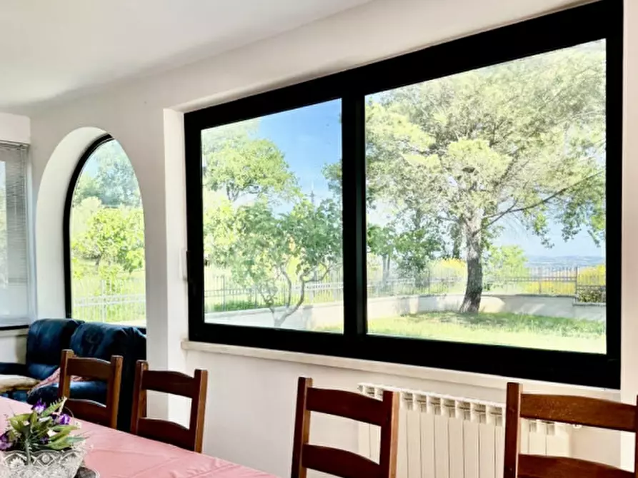 Immagine 11 di Villa in vendita  a Manoppello