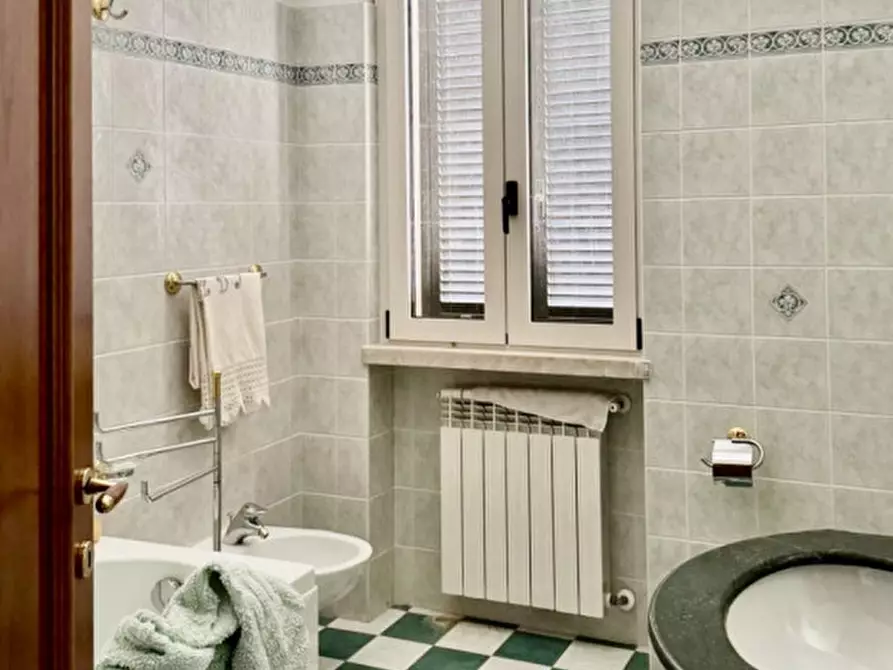 Immagine 16 di Villa in vendita  a Manoppello