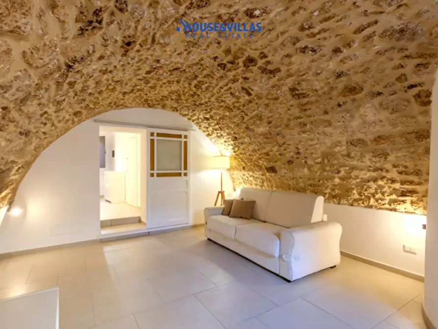 Immagine 2 di Casa indipendente in vendita  in Via Giuseppe Zanardelli a Noto