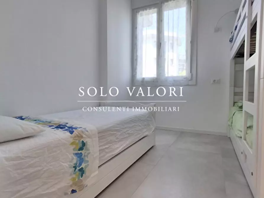 Immagine 12 di Appartamento in vendita  in Piazza Milano a Jesolo