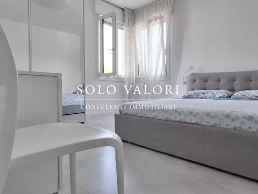 Immagine 15 di Appartamento in vendita  in Piazza Milano a Jesolo