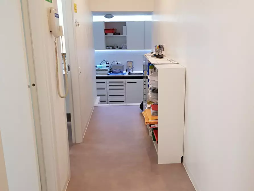Immagine 13 di Ufficio in vendita  in Via Dante Alighieri a Polesella