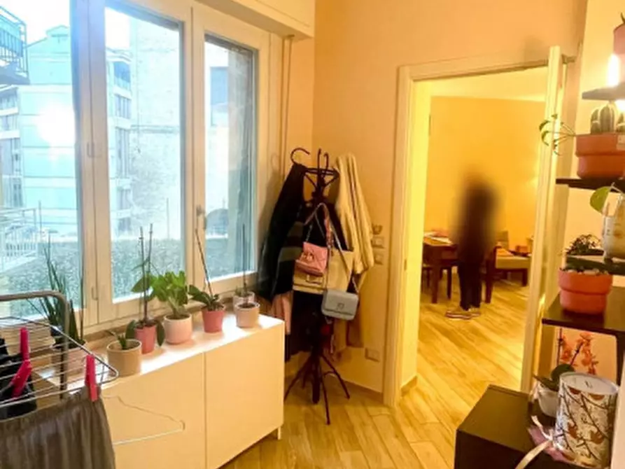 Immagine 7 di Appartamento in vendita  in Viale Paolo Toschi a Parma