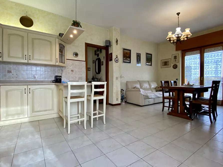 Immagine 5 di Appartamento in vendita  in Via Udine, 8 a Creazzo