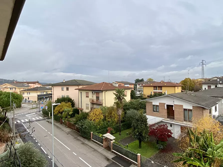 Immagine 12 di Appartamento in vendita  in Via Udine, 8 a Creazzo