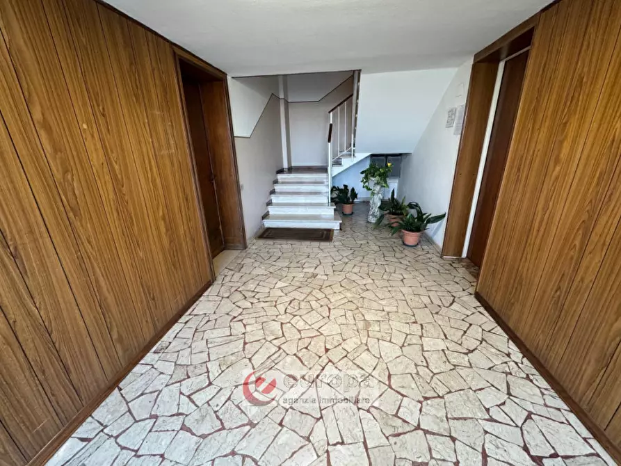 Immagine 5 di Appartamento in vendita  in Viale Crispi ,85 a Vicenza