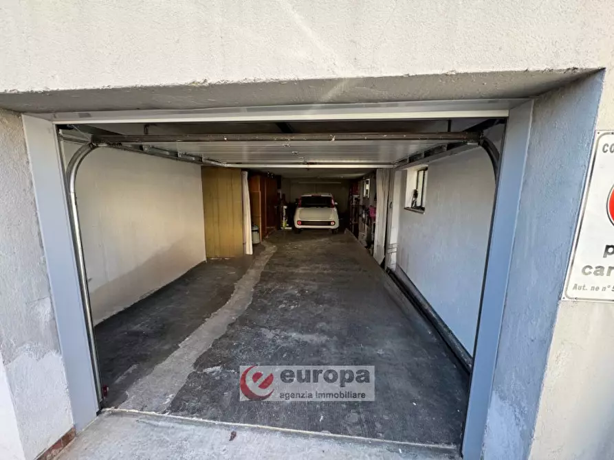 Immagine 25 di Appartamento in vendita  in Viale Crispi ,85 a Vicenza