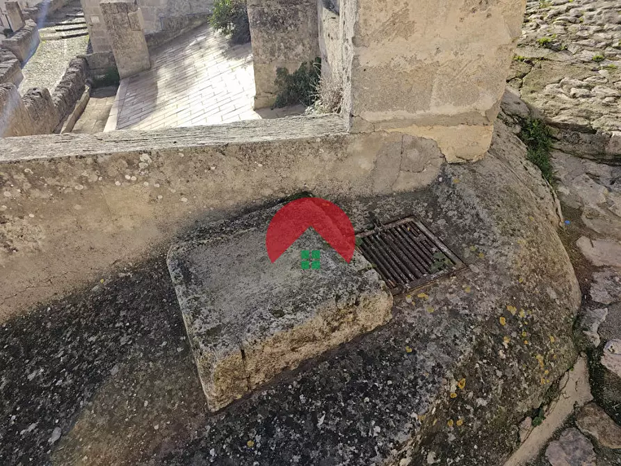 Immagine 6 di Attività commerciale in vendita  a Matera