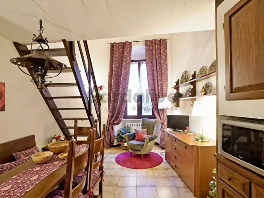 Immagine 1 di Appartamento in vendita  in Via Aquilani a Toscolano-Maderno