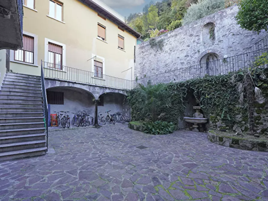 Immagine 8 di Appartamento in vendita  in Via Aquilani a Toscolano-Maderno