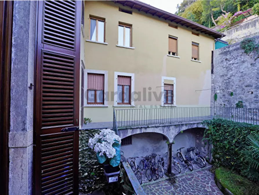 Immagine 23 di Appartamento in vendita  in Via Aquilani a Toscolano-Maderno