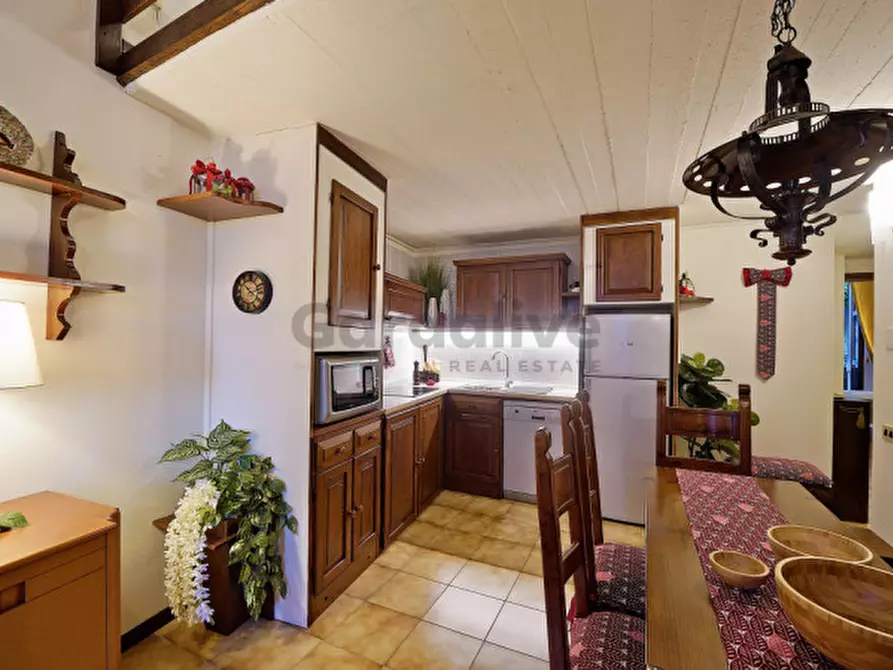 Immagine 25 di Appartamento in vendita  in Via Aquilani a Toscolano-Maderno