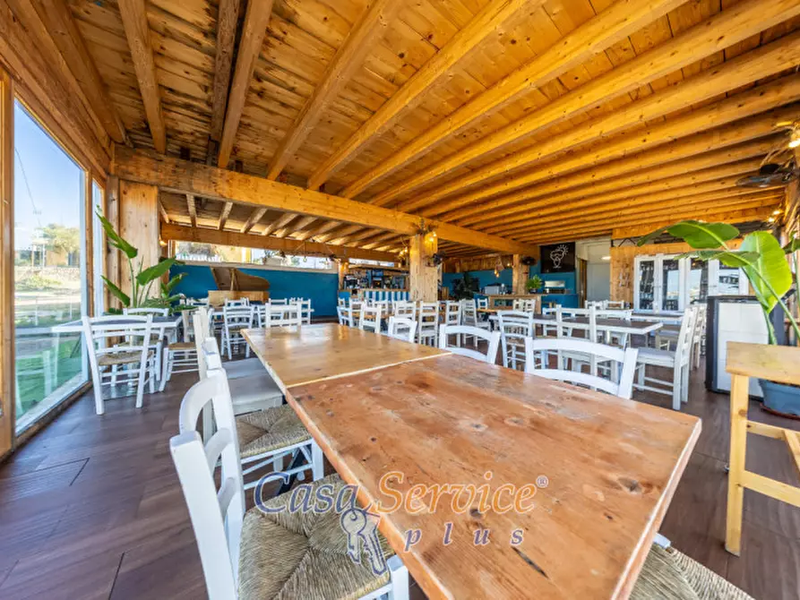 Immagine 12 di Attività commerciale in vendita  in SP 215 a Racale