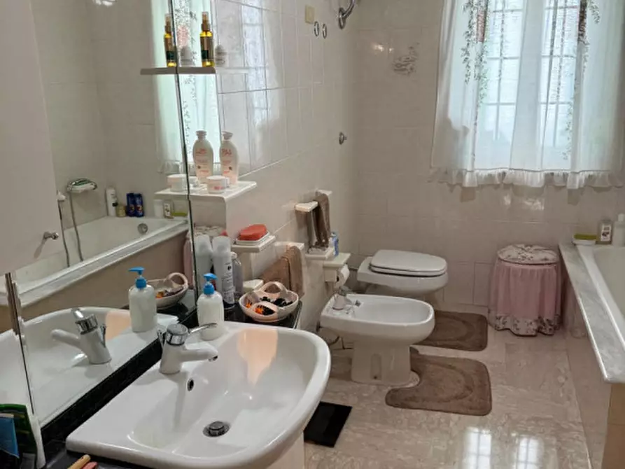 Immagine 16 di Appartamento in vendita  in Via Galante Menzella a Ceglie Messapico