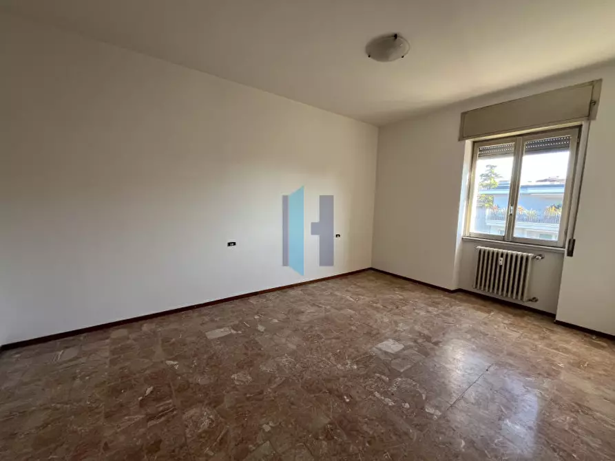 Immagine 9 di Appartamento in vendita  in Via Broseta a Bergamo