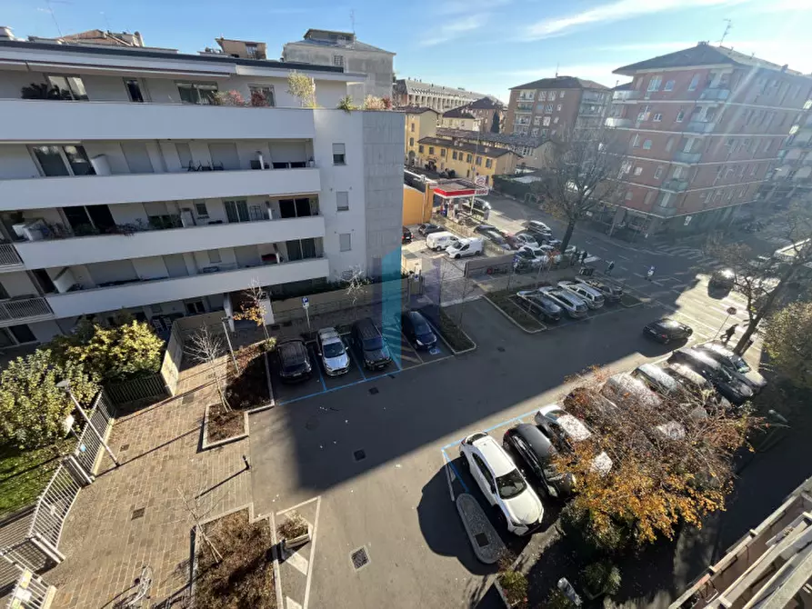 Immagine 17 di Appartamento in vendita  in Via Broseta a Bergamo