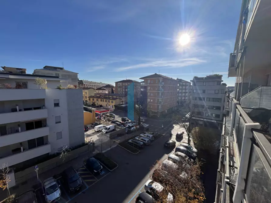 Immagine 18 di Appartamento in vendita  in Via Broseta a Bergamo