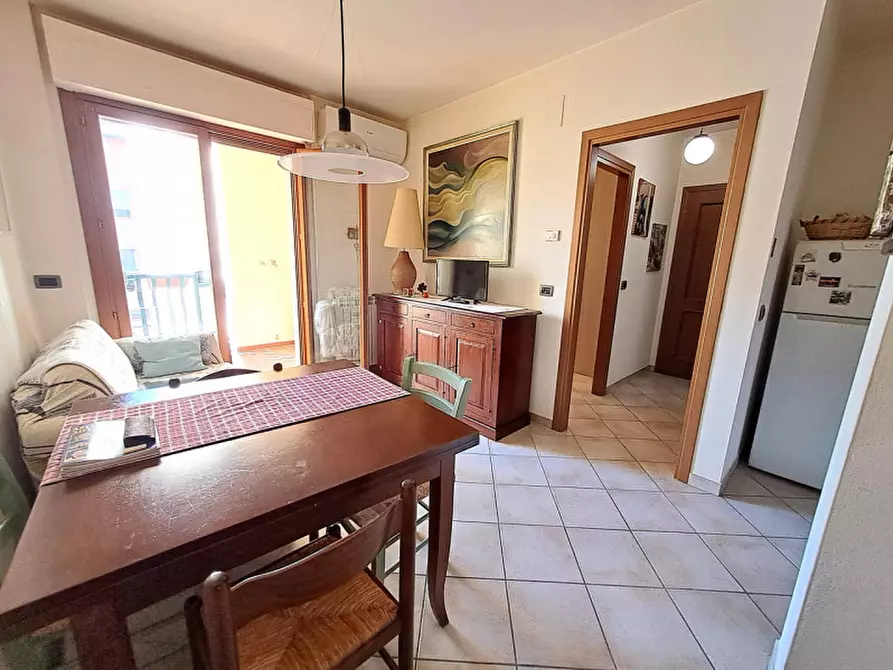 Immagine 1 di Appartamento in vendita  a Passignano Sul Trasimeno