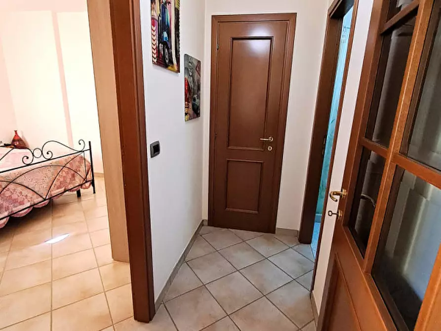 Immagine 6 di Appartamento in vendita  a Passignano Sul Trasimeno