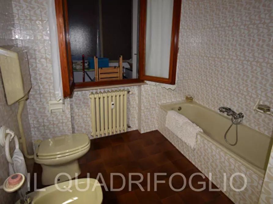 Immagine 19 di Appartamento in vendita  a Forli'