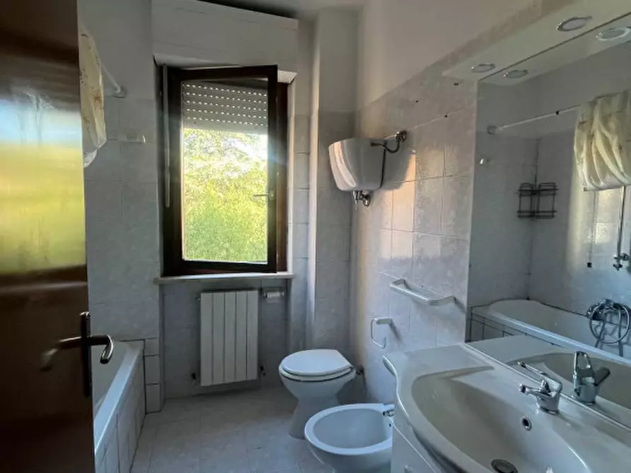 Immagine 6 di Appartamento in vendita  in Viale della Libertà a Panicale