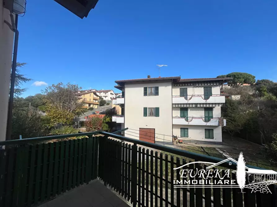 Immagine 11 di Appartamento in vendita  in Viale della Libertà a Panicale