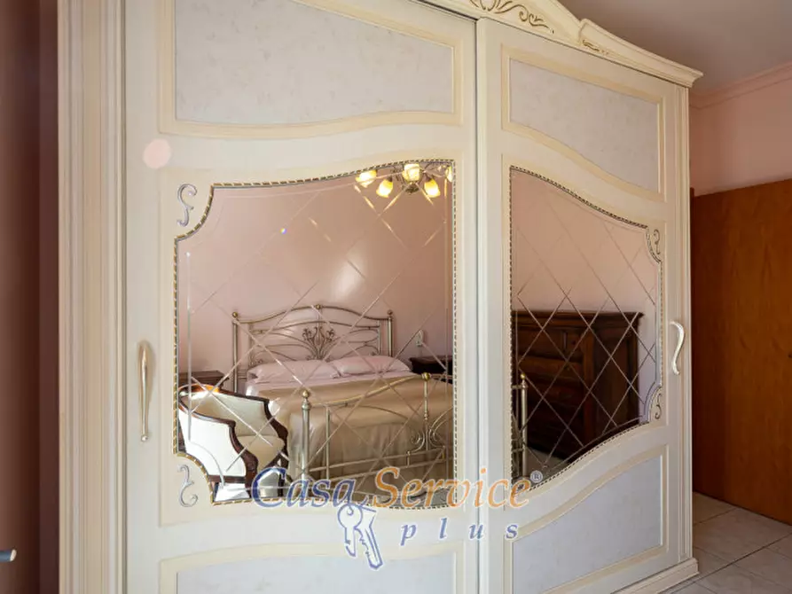 Immagine 25 di Appartamento in vendita  in Via Fratelli Bandiera a Casarano