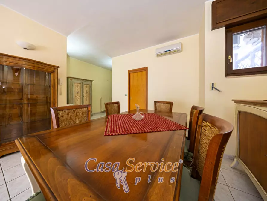 Immagine 36 di Appartamento in vendita  in Via Fratelli Bandiera a Casarano