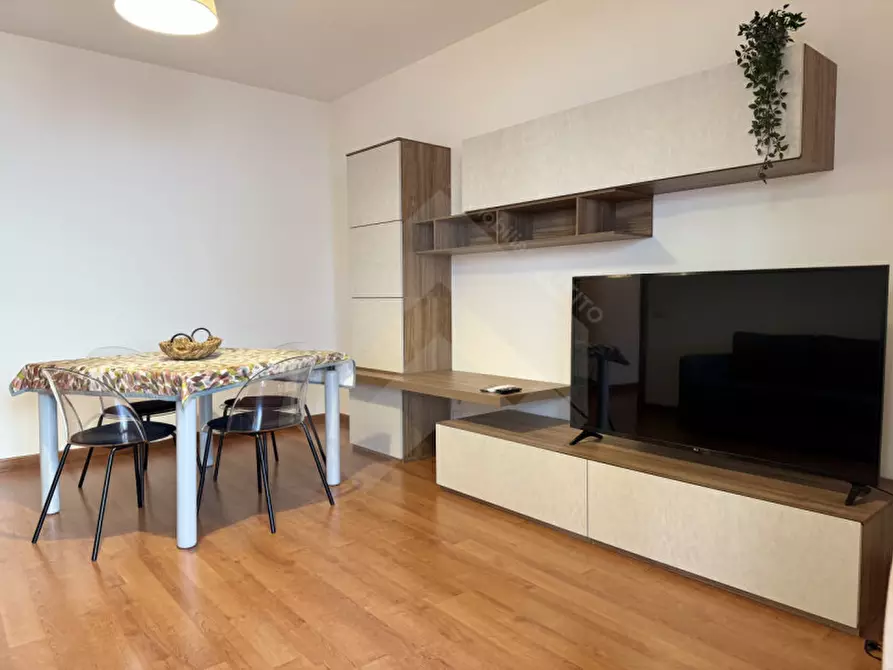 Immagine 5 di Appartamento in vendita  in Viale Roma a Andria