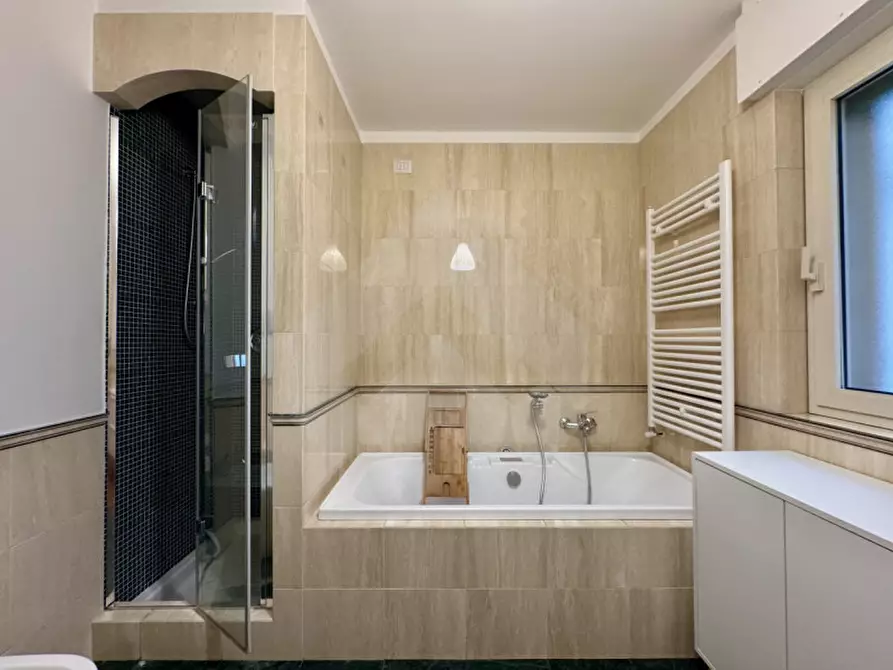 Immagine 22 di Appartamento in vendita  in Viale Roma a Andria