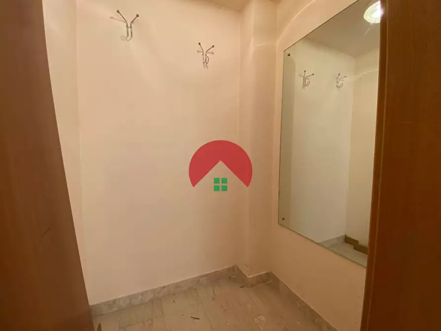 Immagine 5 di Attività commerciale in vendita  a Matera