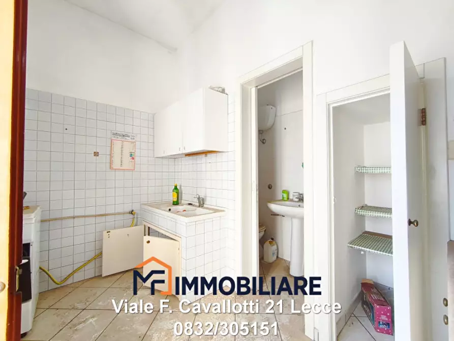 Immagine 10 di Appartamento in vendita  in Via Palombaro a Novoli