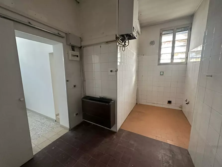 Immagine 12 di Negozio in vendita  in via Fornaci 217 a Padova