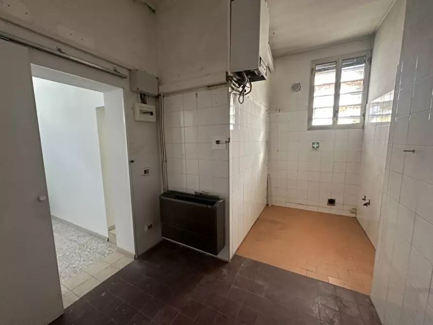 Immagine 13 di Negozio in vendita  in via Fornaci 217 a Padova