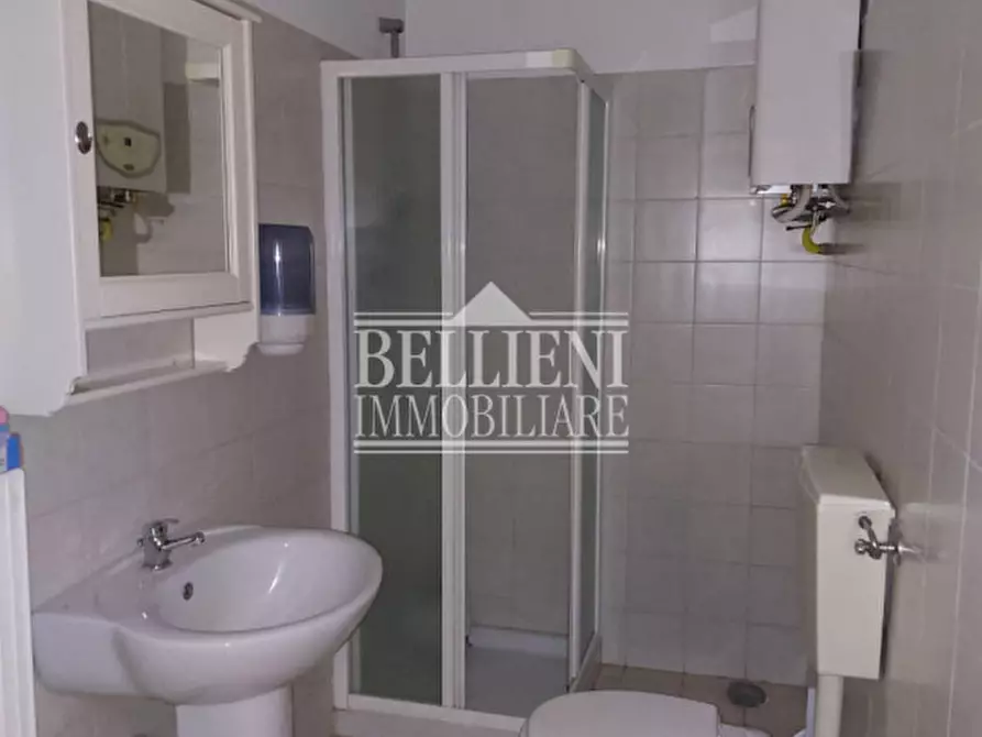 Immagine 7 di Negozio in affitto  in Via Enrico Fermi a Vicenza