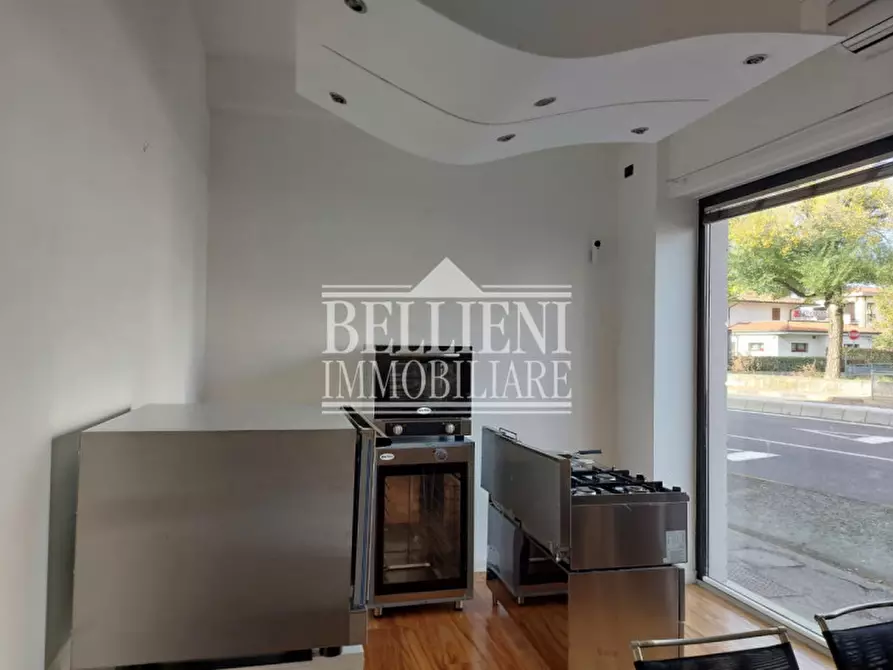 Immagine 3 di Negozio in affitto  in Viale San Lazzaro a Vicenza