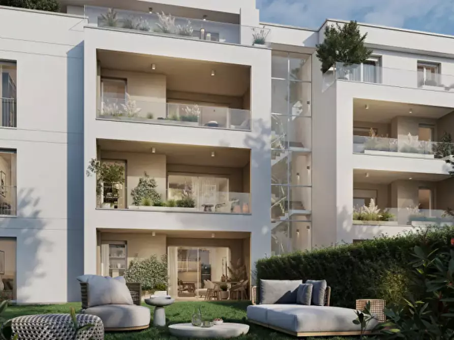 Immagine 2 di Appartamento in vendita  in via Professor di Bella a Montegrotto Terme