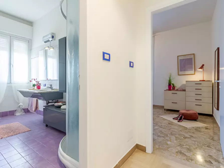 Immagine 27 di Appartamento in vendita  in VIA PORRETTANA a Casalecchio Di Reno