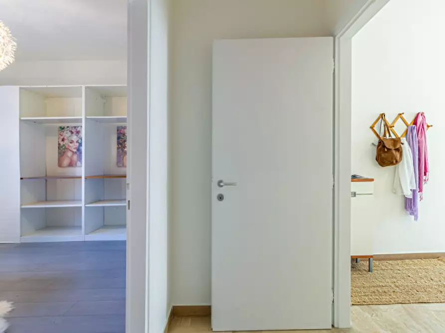 Immagine 32 di Appartamento in vendita  in VIA PORRETTANA a Casalecchio Di Reno