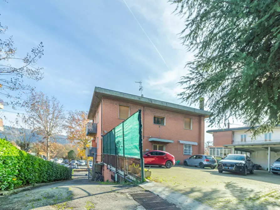 Immagine 45 di Appartamento in vendita  in VIA PORRETTANA a Casalecchio Di Reno