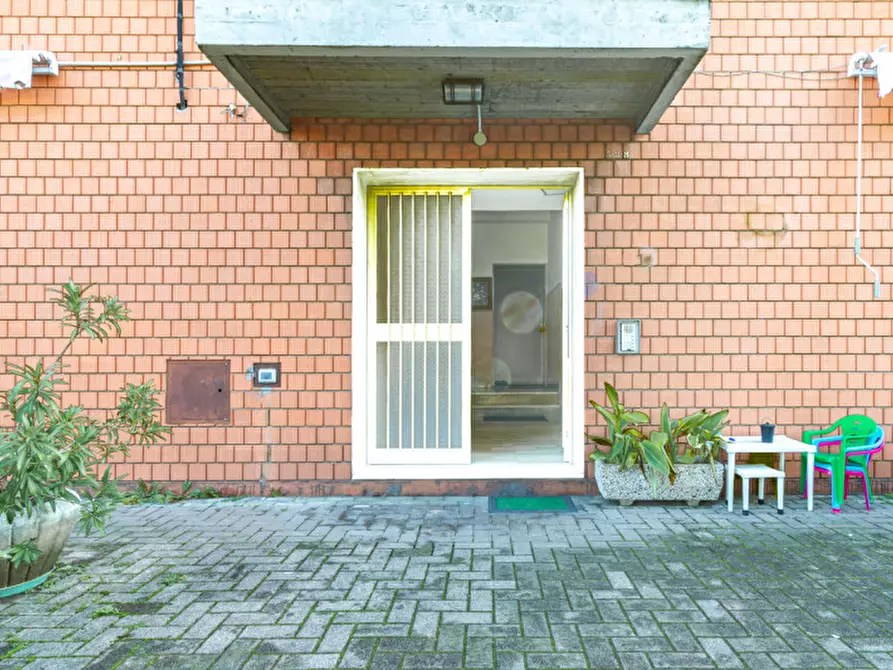 Immagine 49 di Appartamento in vendita  in VIA PORRETTANA a Casalecchio Di Reno