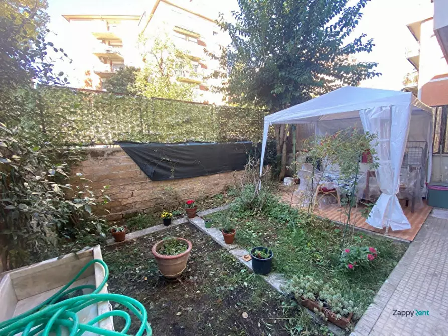 Immagine 20 di Appartamento in affitto  in Via Ubaldino Peruzzi a Roma