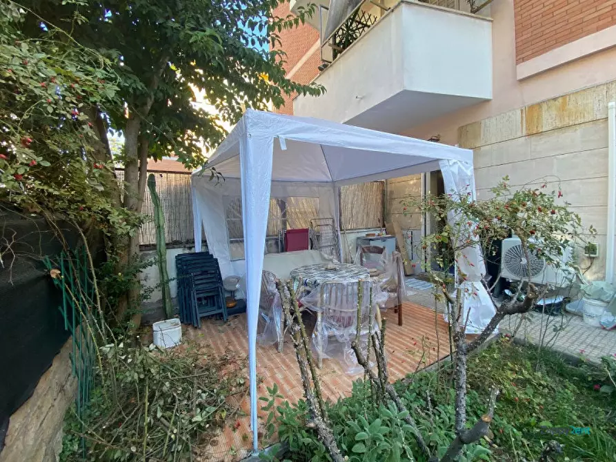 Immagine 21 di Appartamento in affitto  in Via Ubaldino Peruzzi a Roma