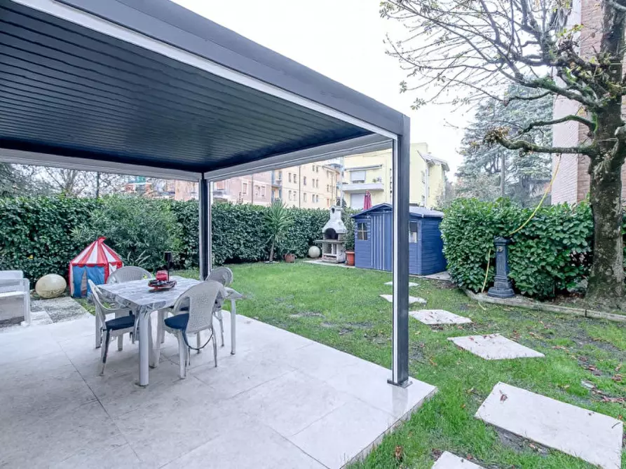 Immagine 40 di Appartamento in vendita  in Via Croce Idice a San Lazzaro Di Savena