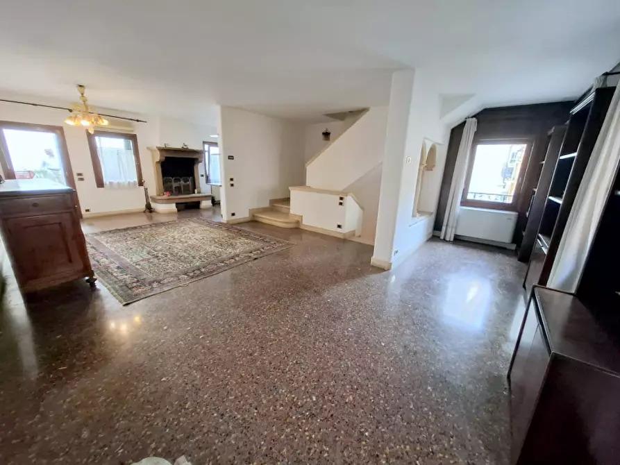 Immagine 9 di Casa indipendente in vendita  in VIA SAVONAROLA a Padova