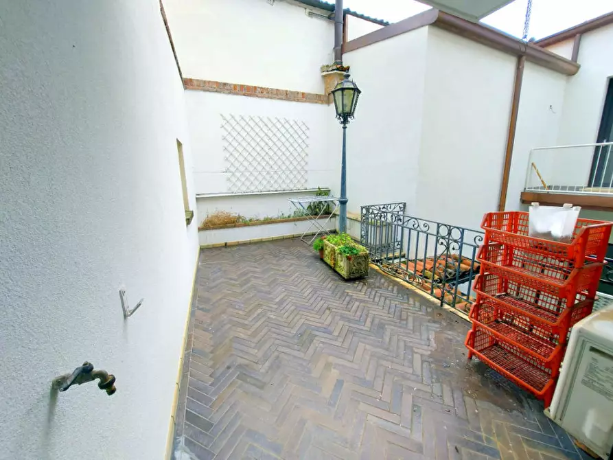 Immagine 38 di Appartamento in vendita  in VIA SAVONAROLA a Padova