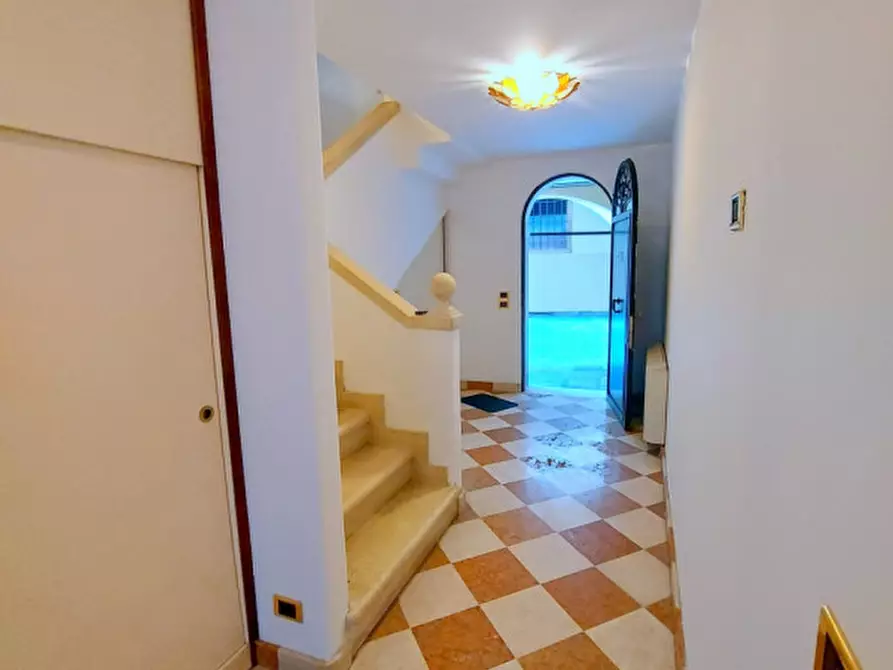 Immagine 63 di Appartamento in vendita  in VIA SAVONAROLA a Padova
